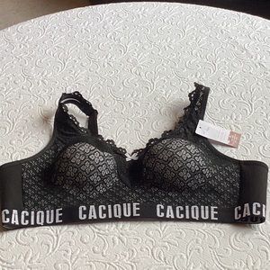 Cacique bra size42 c